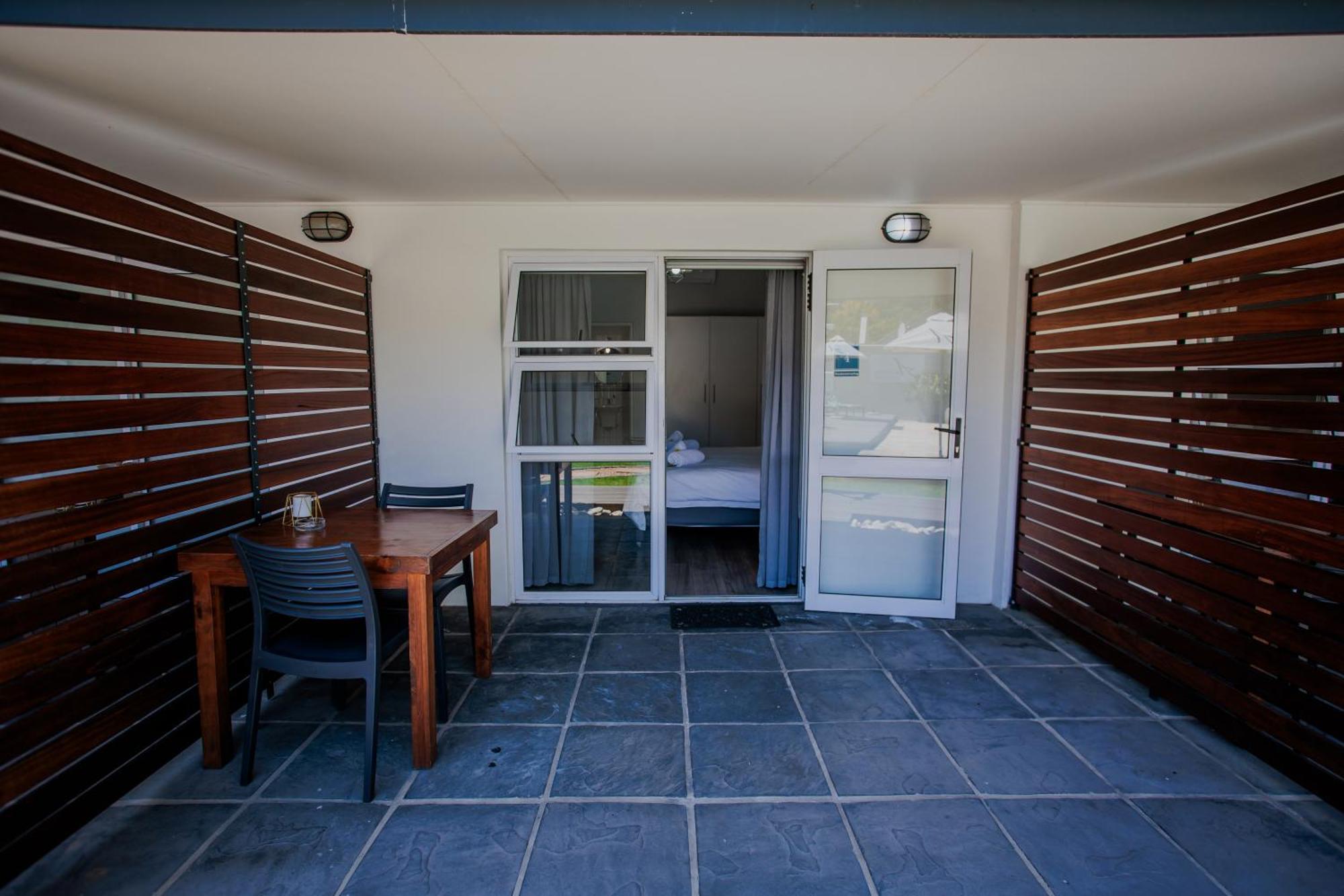Aan De Eike Guest House Свеллендам Экстерьер фото