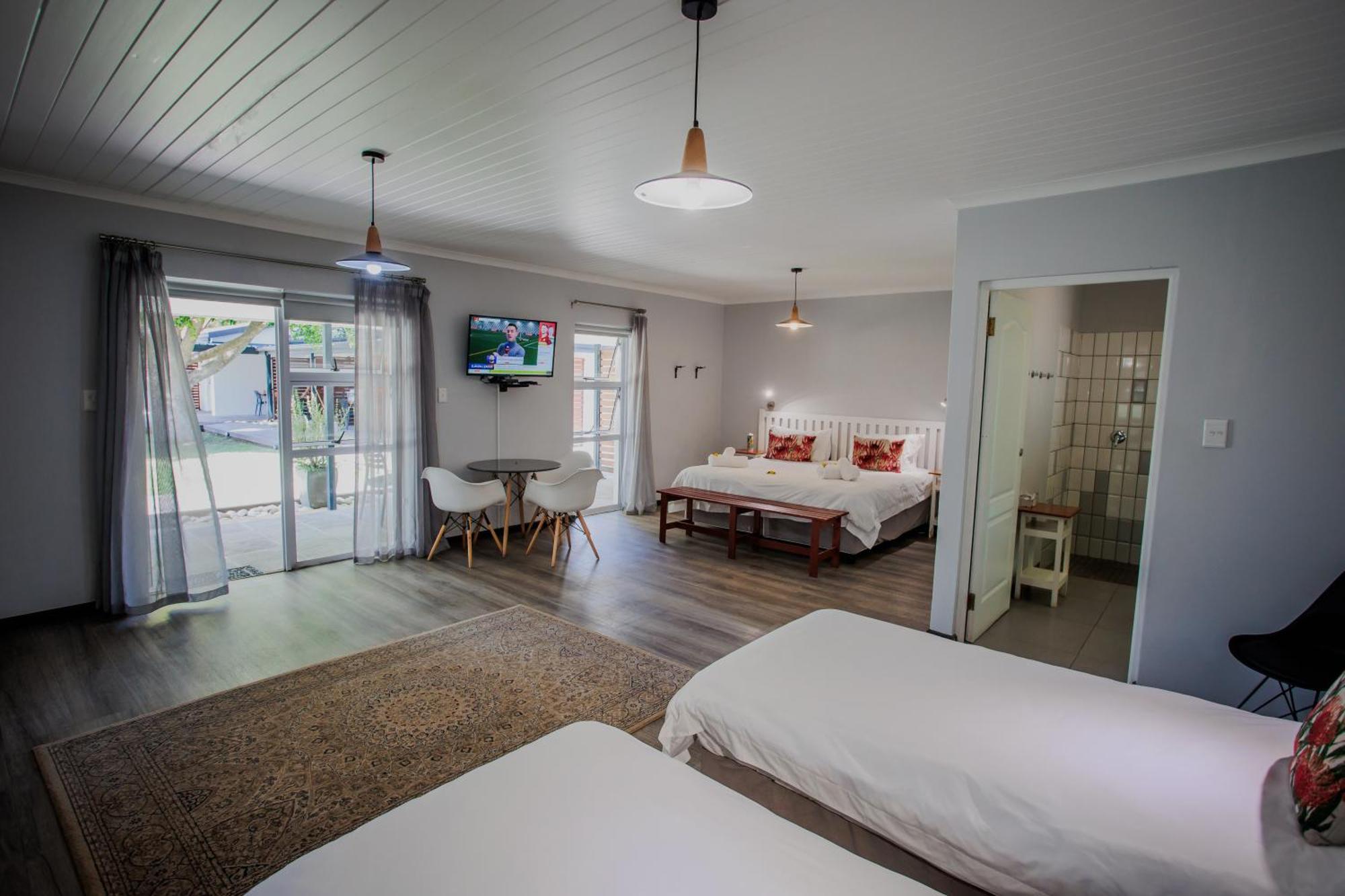 Aan De Eike Guest House Свеллендам Экстерьер фото
